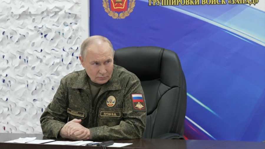 Kiemelt képen: Vlagyimir Putyin orosz elnök katonai gyakorlóban / fotó: RIA Novosztyi / screenshot