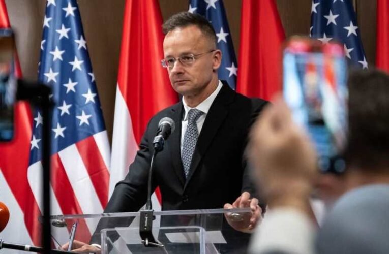 Korlátlan időre kapott Magyarország mentességet a szankciók alól, aki mást mond, nem volt ott a tárgyaláson