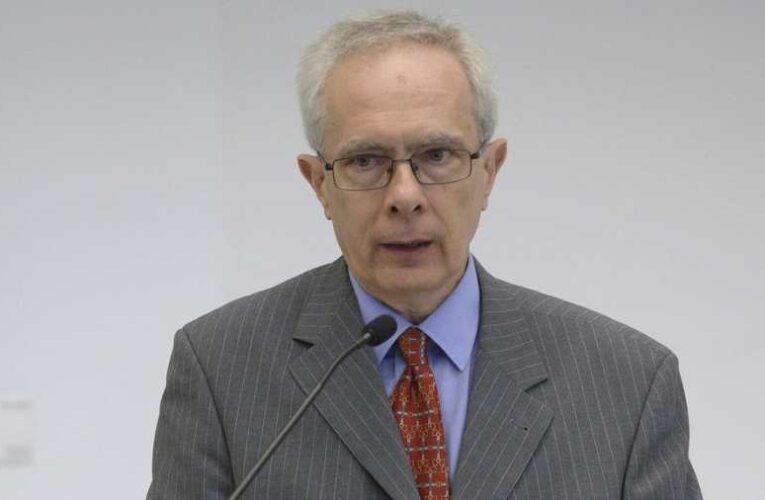 Bod Péter Ákos bemondta: ők már fenik a kést