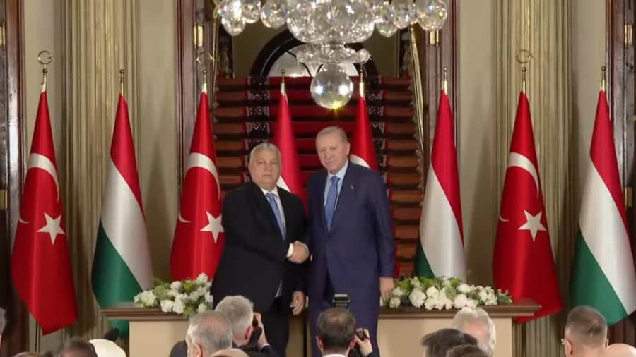 Kiemelt kép: Orbán Viktor és Recep Tayyip Erdogan török elnök találkozója 2025. december 8-án Isztambulban / fotó: M1 screenshot