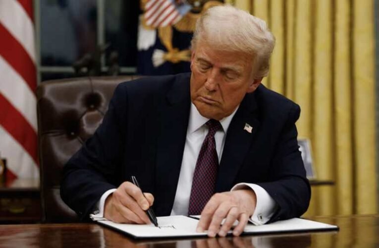 Az USA kilép több tucat nemzetközi szervezetből