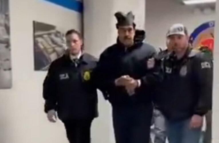 Maduro első szavai az amerikai földön: „Boldog új évet!” (videó)