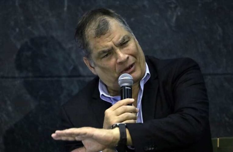 Volt ecuadori elnök: „Képzeljük el, hogy Oroszország elrabolja Zelenszkijt”