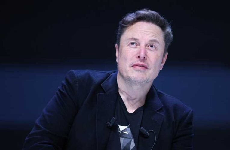 Musk „nyáladzó idiótának” nevezte a lengyel külügyminisztert