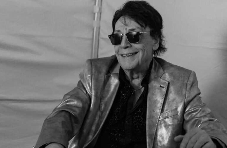 Meghalt Fenyő Miklós