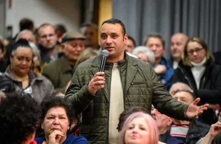 Megszólalt a rendőrség a Lázárinfón történt botrányról: Eljárás indult a provokátor ellen