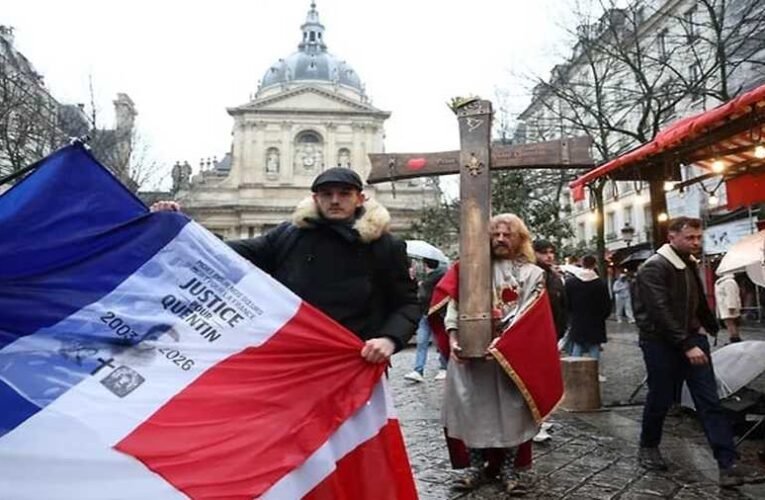 Újabb tüntetőt öltek meg Franciaországban szélsőbaloldaliak