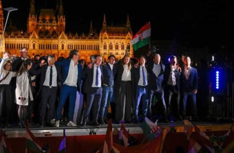 Államcsíny történt