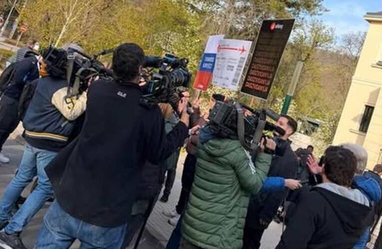 Választási törvényt sértett a Tisza –  Kocsis Máté feljelentést tesz