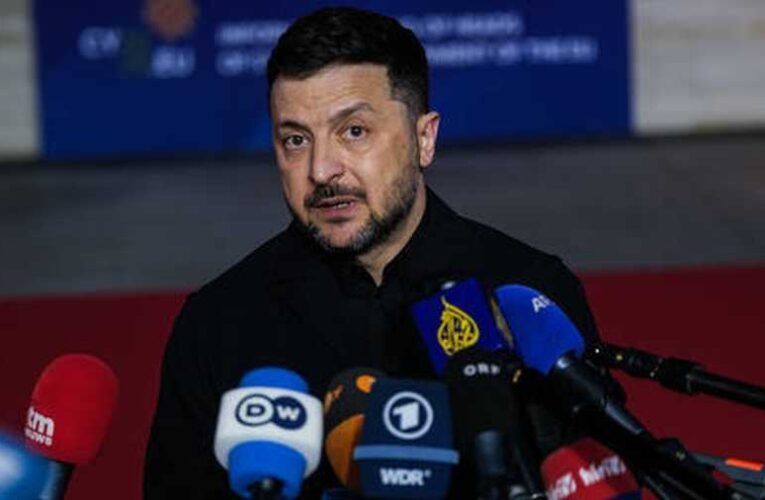 Már a nyugatiak által pénzelt jogvédők is Zelenszkij korrupciós érintettségéről beszélnek