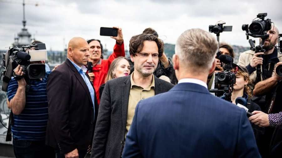 Magyar Péter miniszterelnök és Havasi Bertalan, Orbán Viktor korábbi sajtófőnöke