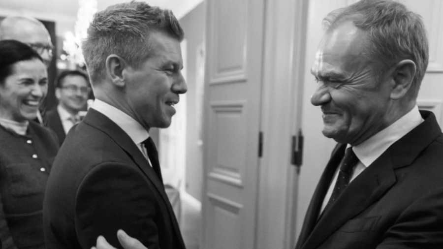 Tusk, FIMI