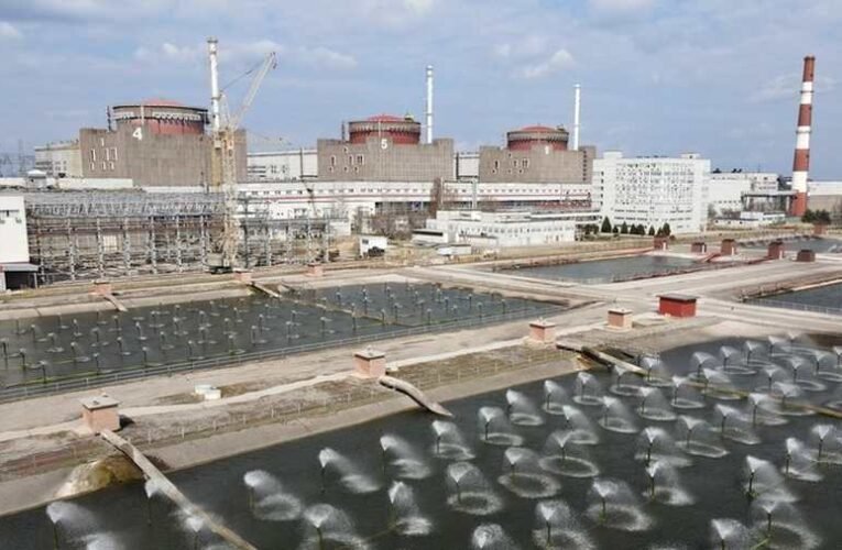 Zaporizzsja: ukrán drón lyukat ütött az erőmű géptermén – az IAEA vizsgálatot kér