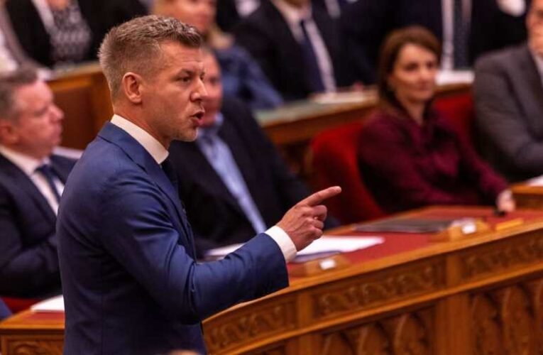 Bosszúból és rettegésből szabják át az alaptörvényt: Orbán Viktor kiiktatására készül a Tisza-frakció