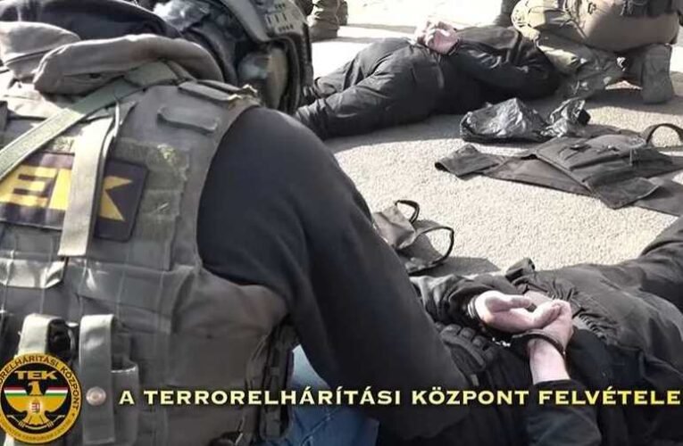 Lebukott a Telex: Hazug narratívát építettek az aranykonvoj köré