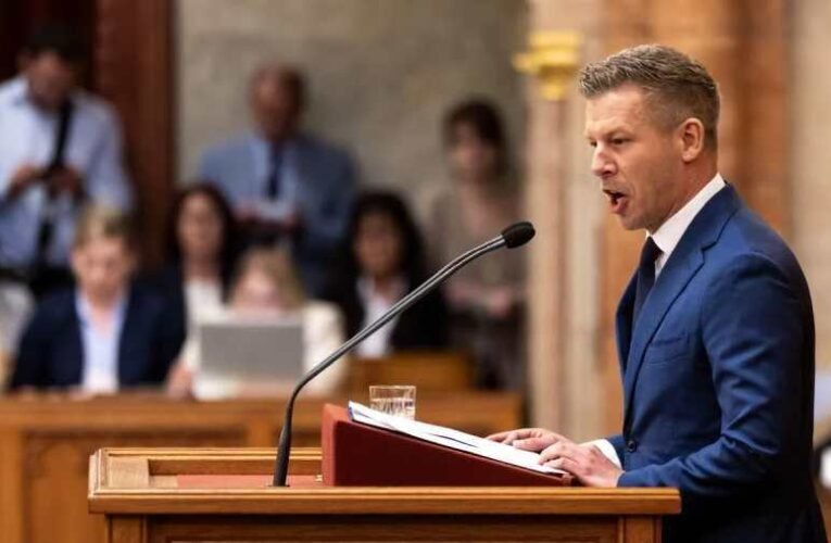 A káosz anatómiája: botrányok, diktatúra-építés és kormányzati tehetetlenség – így zülleszti le az országot a Tisza-kormány