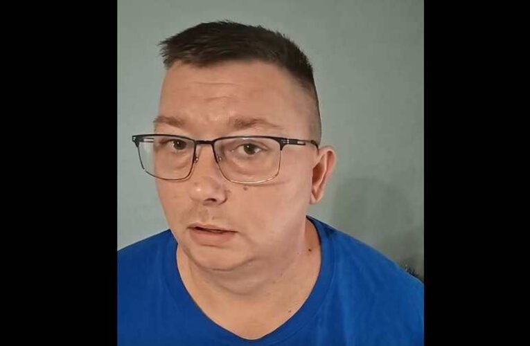 Megfélemlítés és önkény: Szakács István megszólalt a hajnali elhurcolásáról és a terrorvádakról