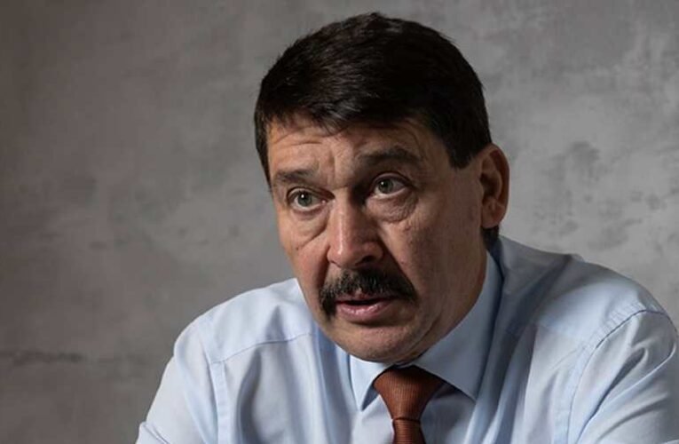 „A sánta kutya ma is megelőzte a miniszterelnököt” – Áder János keményen kiosztotta Magyar Pétert