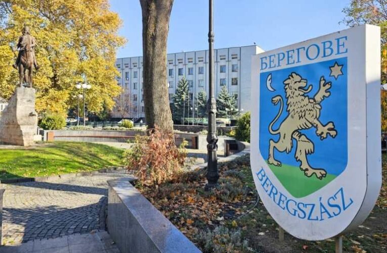 Hogyan mentegetőzik az ukrán média a kijevi vezetés kárpátaljai magyarokat érintő jogfosztása miatt