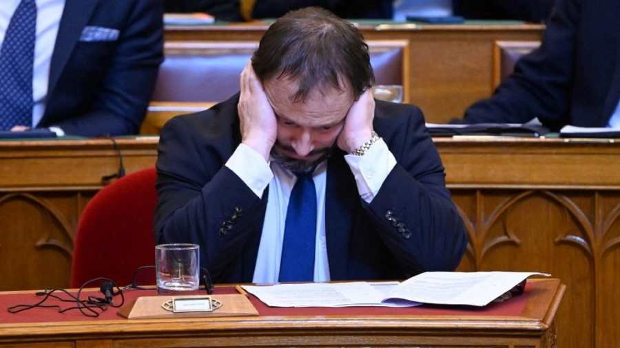 Kármán András Magyar Péter NATO költségvetés hiány