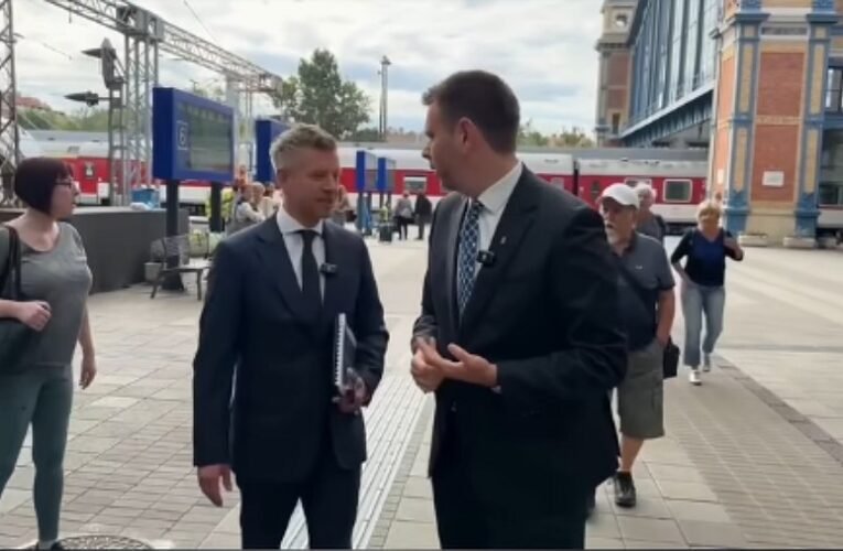 Videón a népítélet: Leköpték az utcán Magyar Pétert! Gyurcsány sorsára jutott a Tisza-diktatúra vezére