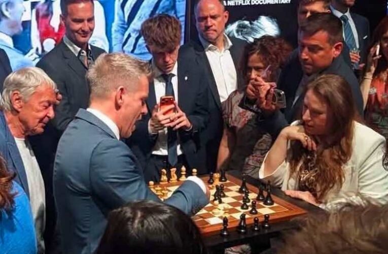 Sakkmatt a nemzetnek: Polgár Judit lesz a Tisza-diktatúra új, súlytalan bábja