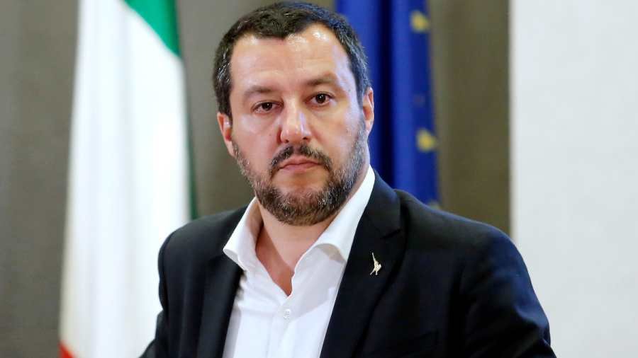 Salvini is kiállt Orbán mellett a szerverfoglalás után