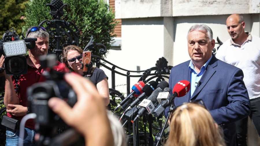 Tényi István feljelentést tett a Fidesz-szerverek lefoglalása miatt