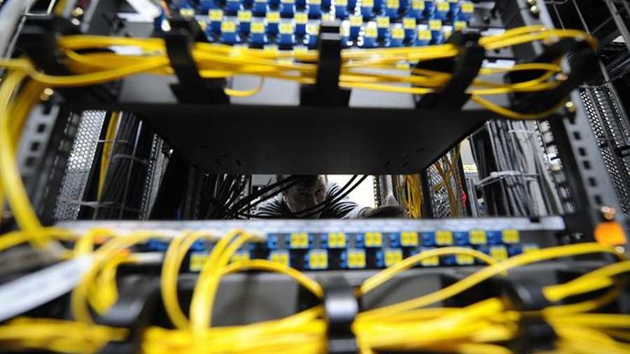 17 milliárdos NKA-botrány miatt csaptak le a Fidesz szerverére