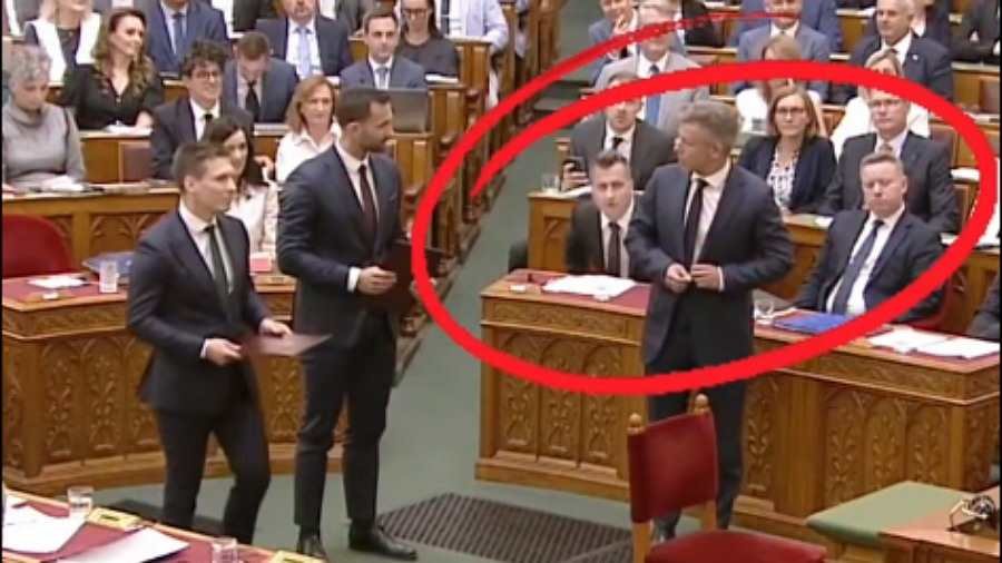 Elszabadultak az indulatok a Parlamentben: egymást követték a botrányos jelenetek | NIF