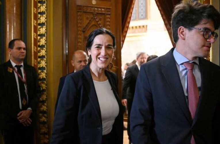 Ketten a kapun túl: Orbán Anita és Kapitány István osztozik azon, amit Szijjártó egyedül vitt
