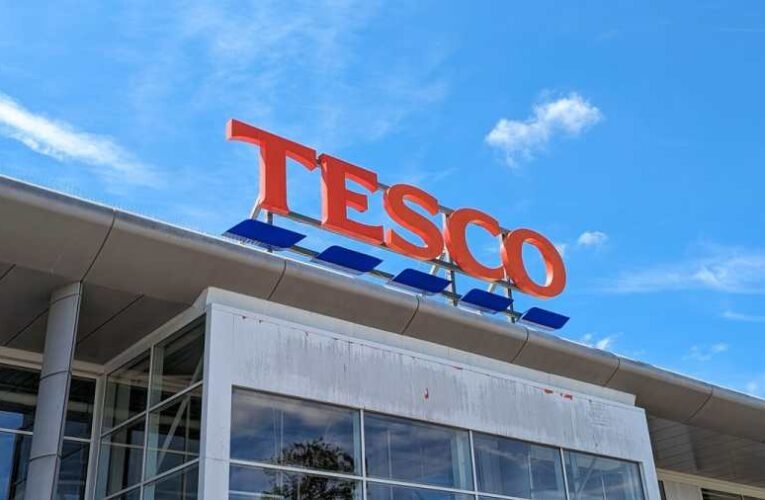 Kiszáll Magyarországról a Tesco? Egyre több jel utal a brit áruházlánc kivonulására
