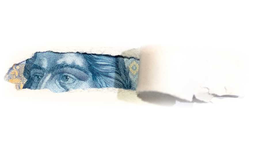 Gazdasági zuhanórepülés: rekordhiány és drágulás Magyarországon | NIF