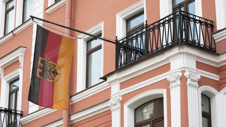 Moszkva bezáratja a szentpétervári német főkonzulátust | NIF