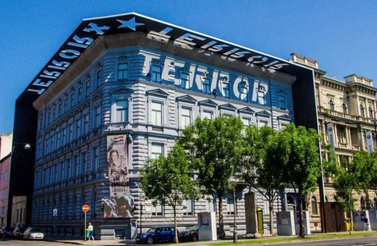„A magyar jobboldal ezt nem nézheti végig csendben!” – üzenet a Terror Házát bezárató Tisza-kormánynak