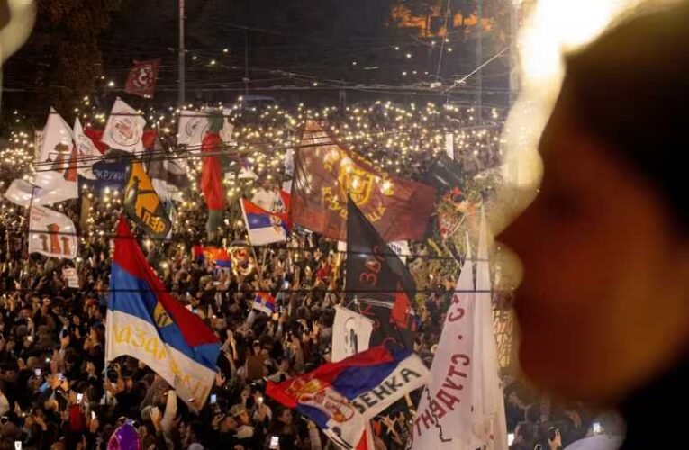 Vucsics elbukott: Szerbia, a következő Magyarország? – ugyanaz a forgatókönyv