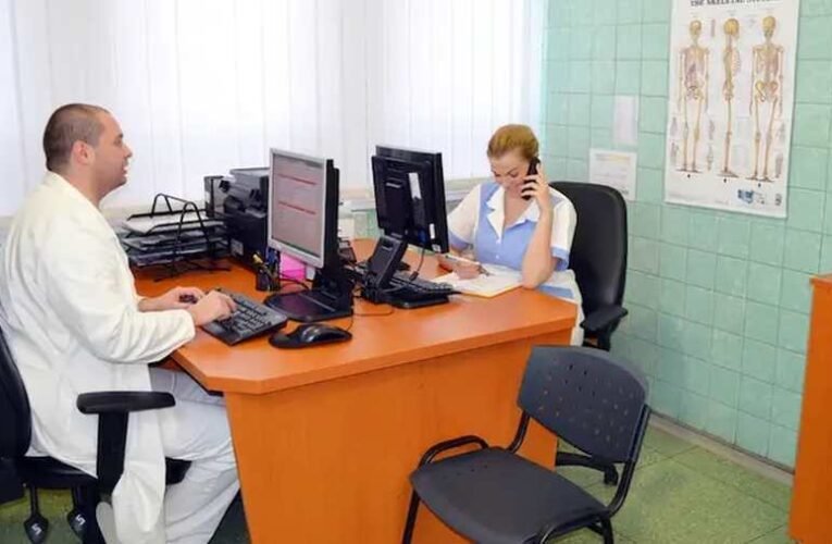 Kötelező szűrések 2027-től? A hivatalos cáfolat és a valós kockázatok – amiről a mainstream nem beszél